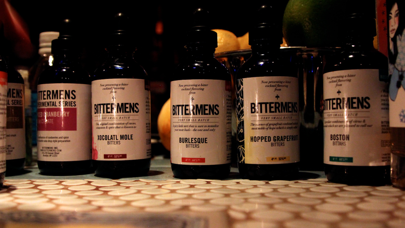 Illustration for article titled Sweet-Talk and Bitters: The Secret to Reimagining the Classic Cocktail